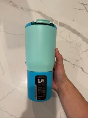 BrüMate NAV Travel Mug in Mint & Turquoise